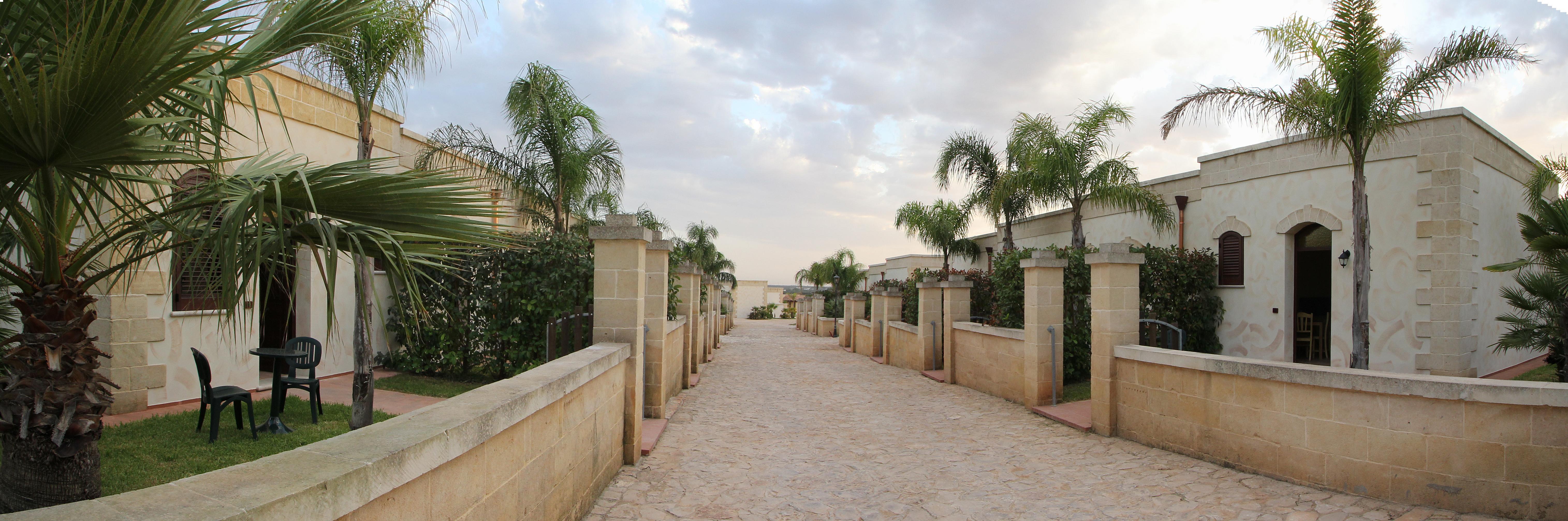 Hotel La Restuccia - Masseria Urban 4*