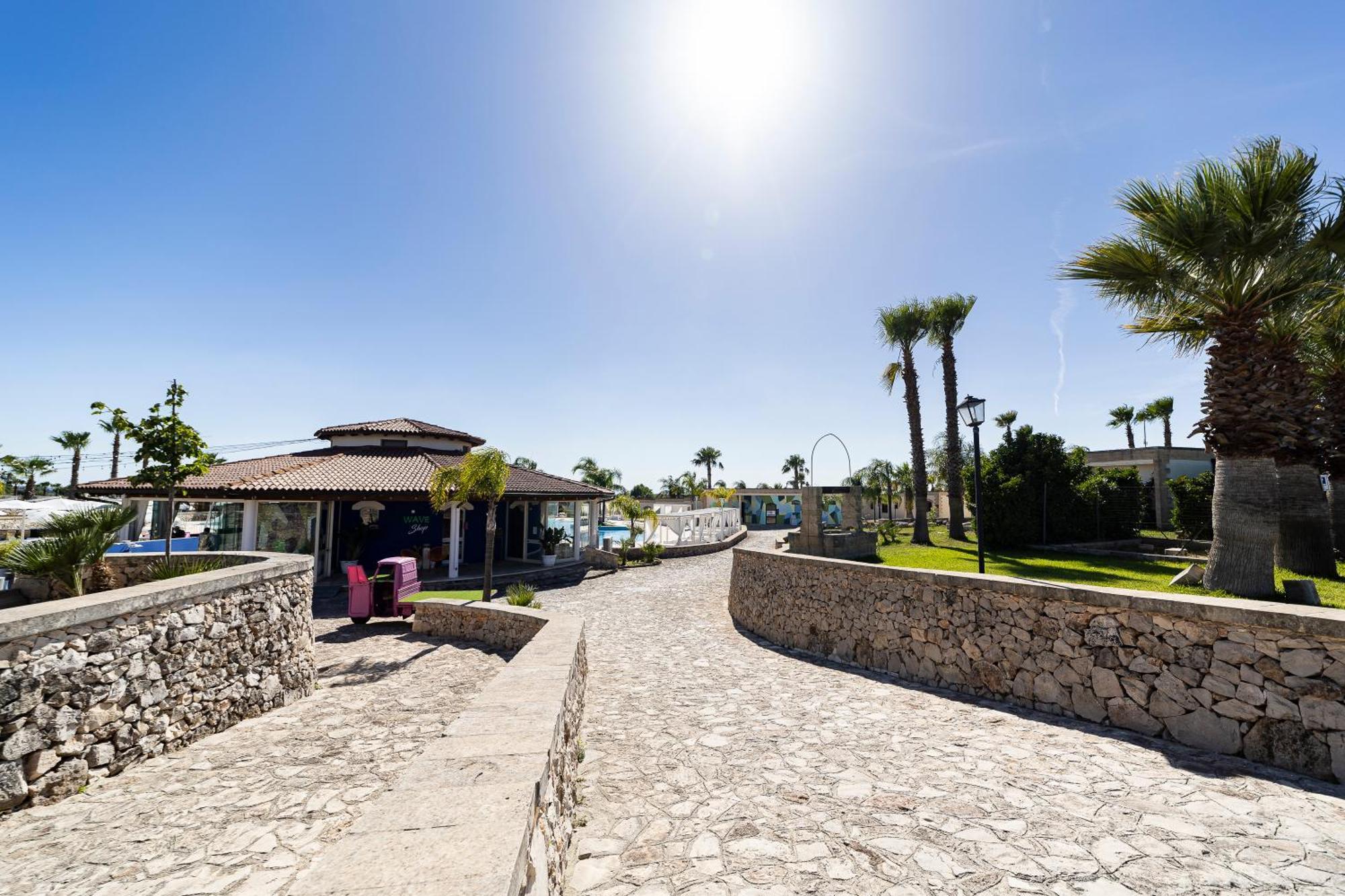 Hotel La Restuccia - Masseria Urban Lequile
